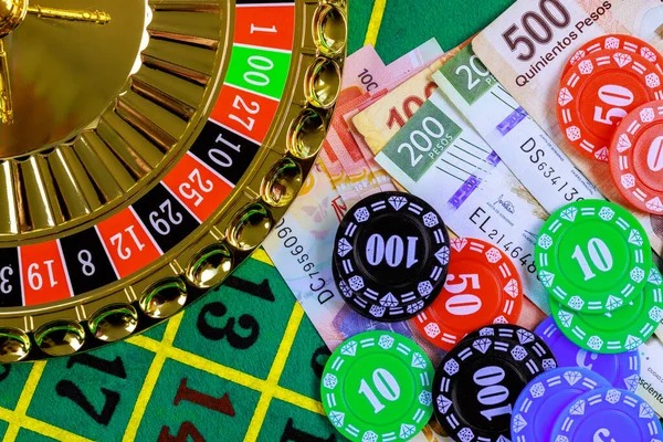 Video player interface showing archived live-dealer blackjack hand with timestamp and dealer information